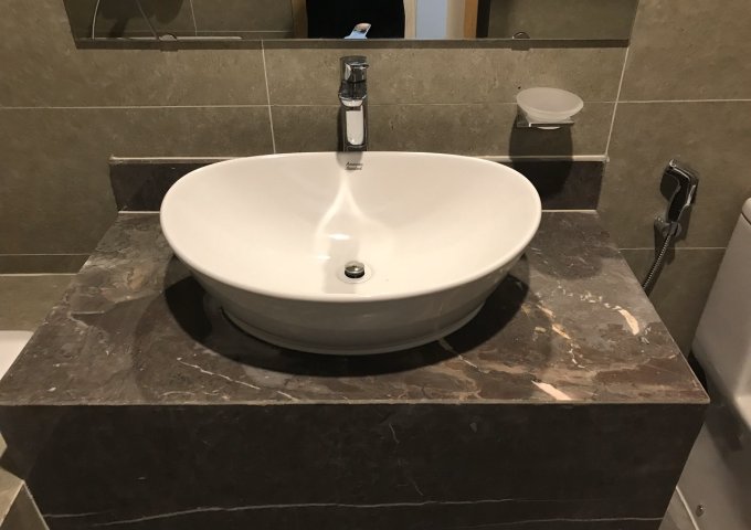 Cho thuê CHCC Kinh Đô Tower - 93 Lò Đúc ( Đủ Đồ 2PN - 3PN ) giá 11tr/thg Lhe :  0868.663.880 