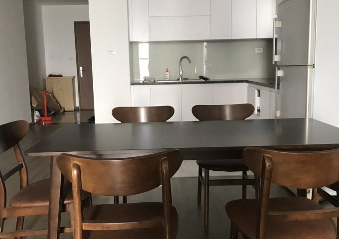 Cho thuê CHCC Kinh Đô Tower - 93 Lò Đúc ( Đủ Đồ 2PN - 3PN ) giá 11tr/thg Lhe :  0868.663.880 