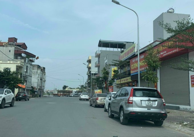 Bán siêu phẩm lô góc đất dịch vụ mặt đường 24m Lai Xá, Kim Chung
