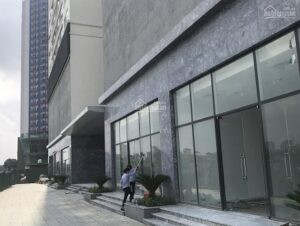 Chính chủ cho thuê gian thương mại tầng 1 thuộc toàn nhà FLC Garden City nằm cạnh trung tâm thương mại Aeon Mall Hà Đông, hai mặt tiền