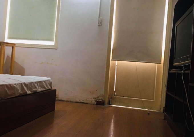 Cho Thuê Chung cư 14 Nguyễn Thị Nghĩa, Phường Bến Thành, Quận 1. Gía 4,5 Triệu/tháng, LH 0348716452