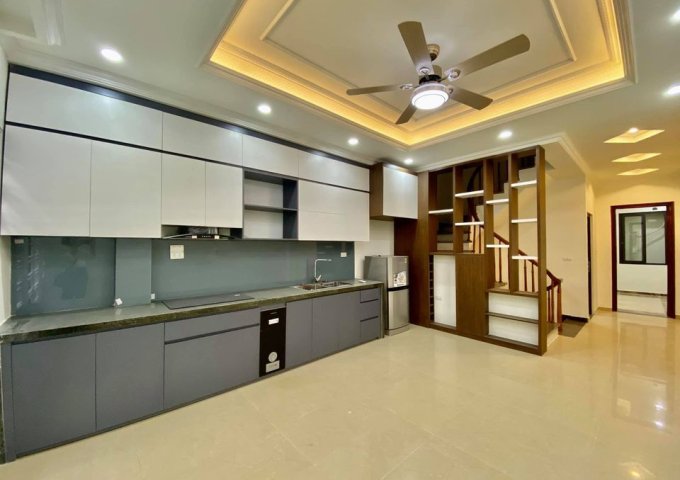 CẦN BÁN NHÀ TẠI HÀ NỘI