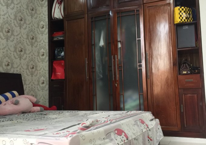 Bán nhà mặt tiền 16m nhựa số 60 Đường DC11, P Sơn Kỳ, 4x14m trệt 2 lầu sân thượng. Giá 6,3 tỷ Lh: 0948944100