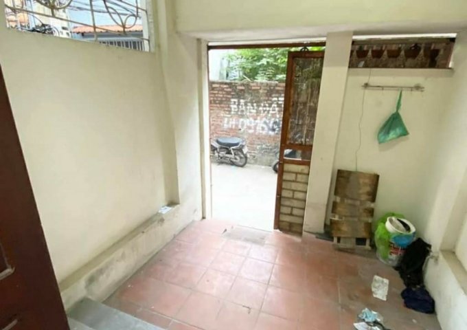 Cho thuê nhà 4 tầng x38m2 ngõ 595 lĩnh nam