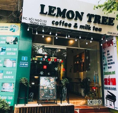 Sang nhượng quán Lemon Tree tại 123 Trung Kính, Cầu Giấy, Hà Nội.