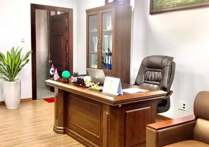 Bán gấp BIỆT THỰ, VILLA trung tâm Quận 10 gần 100m2 24 tỷ, cực phẩm hiếm