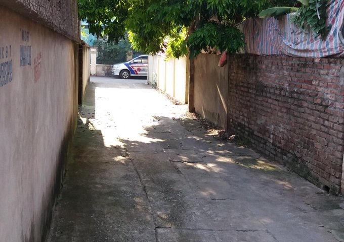 Chính chủ bán đất ngõ 409 An Dương Vương - Phú Thượng - Tây Hồ - Hà Nội. Lô góc 34m2, giá 2.38 Tỷ.