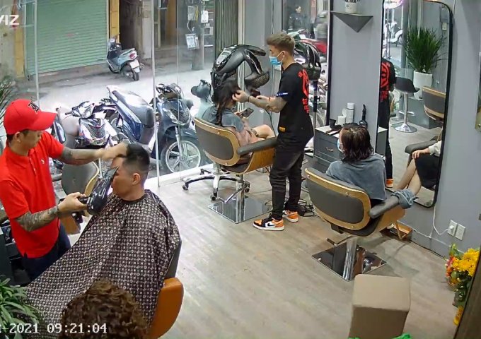 CHÍNH CHỦ CẦN SANG NHƯỢNG SALON TÓC TẠI HOÀN KIẾM – HÀ NỘI