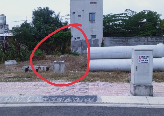 BÁN GẤP LÔ ĐẤT ĐẸP, VUÔNG VẮN - XÃ PHƯỚC VĨNH AN - CỦ CHI. LH: 0908.169.609