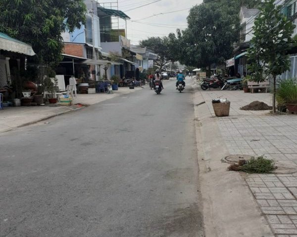 Bán Nhà Mặt Tiền Kênh Đào Long Xuyên An Giang