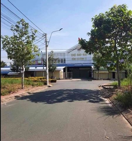 Đất Nền Măt Tiền Đường Thục Phán Bình Khánh Long Xuyên An Giang