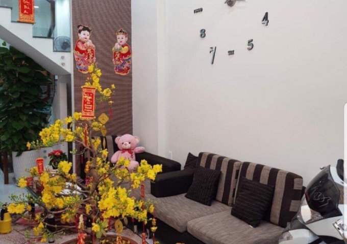 CẦN BÁN NHÀ 3 TẦNG TẠI BÀNH VĂN TRÂN, PHƯỜNG 7, QUẬN TÂN BÌNH, TP. HCM