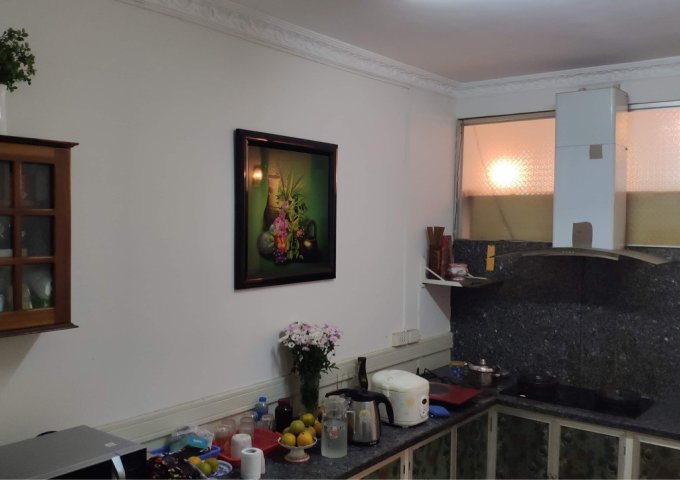 CHÍNH CHỦ CẦN BÁN NHÀ 3 TẦNG HẺM XE TẢI CHẠY TẠI HUỲNH VĂN BÁNH, PHƯỜNG 14, QUẬN PHÚ NHUẬN, HCM