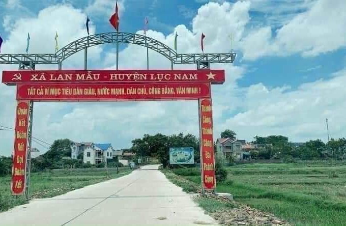 Chuyên bán đất nền thổ cư có sổ đỏ - Thôn Muối , Xã Lan Mẫu , Lục Nam Bắc Giang .Giá rẻ
