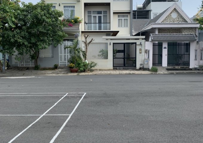 BÁN NHANH LÔ ĐẤT DT 140M2 - ẤP 3, PHƯỚC KIỂN, NHÀ BÈ. LH: 0795382270​