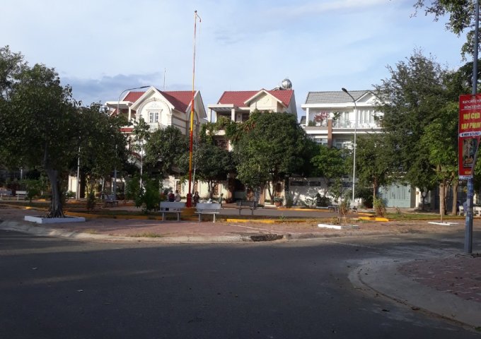 CẦN BÁN LÔ ĐẤT KHU NHÀ Ở ĐỒI 2 (HODECO) KHU ĐẤT Ở PHÂN LÔ BÀN CỜ RẤT ĐẸP, ĐƯỜNG BÌNH GIÃ, PHƯỜNG 10, TP.VŨNG TÀU