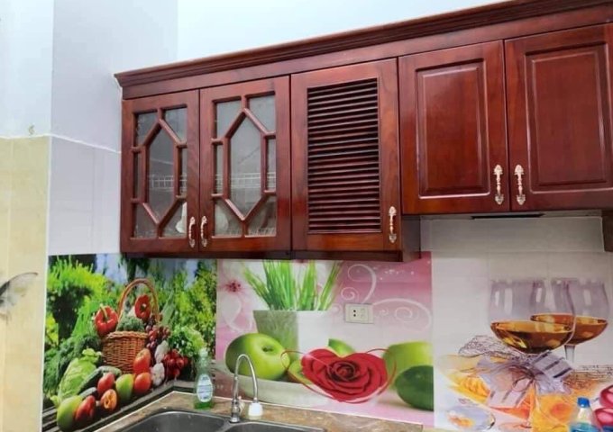 GẤP GẤP HẠ YÊN SÁT PHỐ MỘT BƯỚC RA ĐƯỜNG NGÕ QUỲNH HAI BÀ TRƯNG