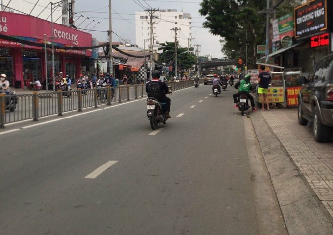 Chính chủ cần bán đất mặt tiền tại Đường Thoại Ngọc Hầu – Quận Tân Phú