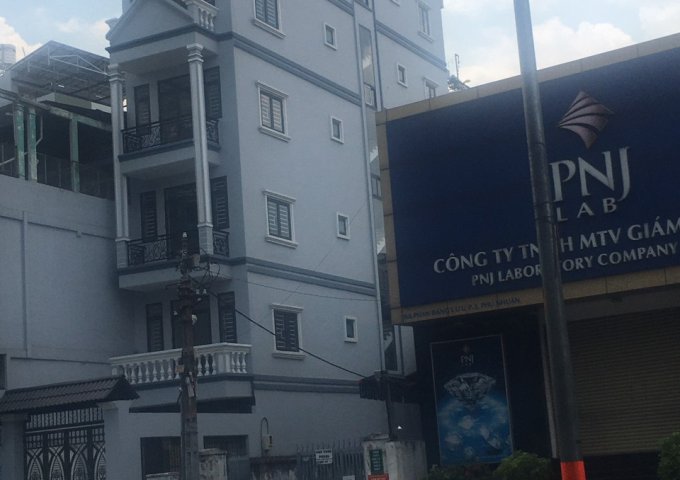 Bán Nhà 3 Mặt Tiền,100 m2,Gía 32.8 Tỷ ,Phan Đăng Lưu, P.3, Quận Phú Nhuận ,HCM.