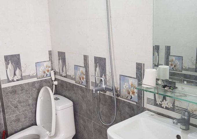 CẦN BÁN NHÀ MẶT PHỐ ĐẸP RỘNG - QUẬN BẮC TỪ LIÊM - HÀ NỘI