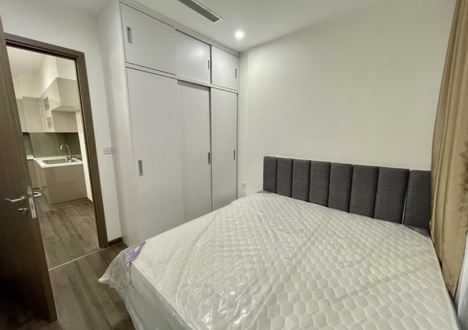Căn hộ full đồ mới 100% 3 phòng ngủ cho thuê tại chung cư Vinhomes Symphony Riverside, Long Biên. 