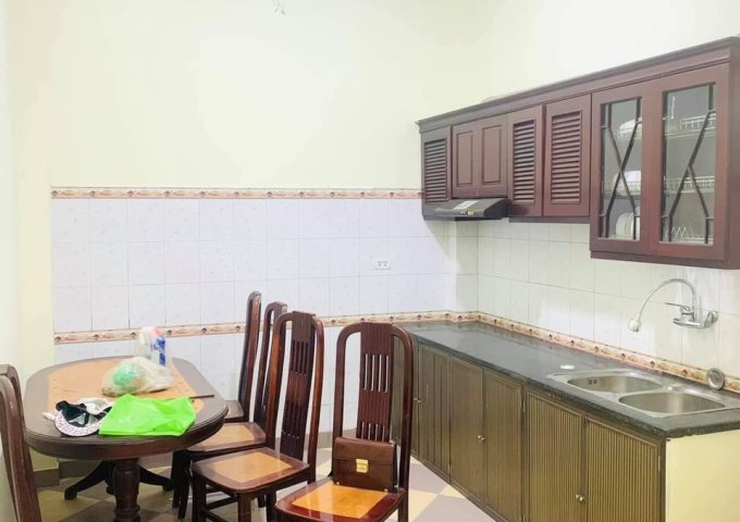 Cho thuê chung cư CT4B Bắc Linh Đàm đối diện khách sạn Mường Thanh - Đại Kim,2PN,6 triệu.