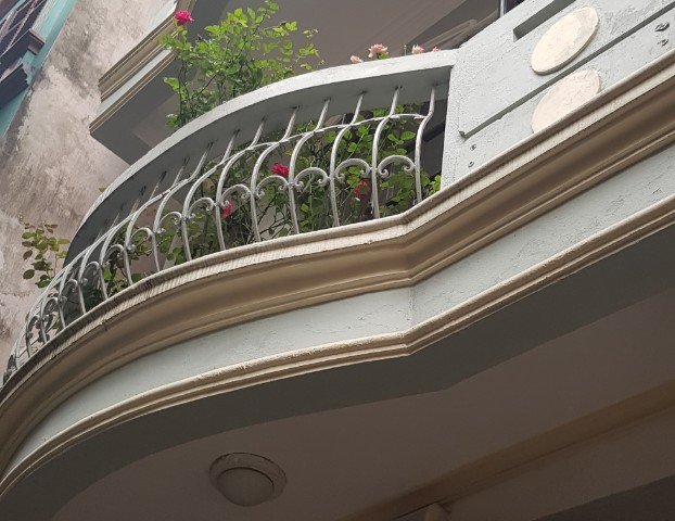 Chính chủ cần bán nhà 5 tầng ( căn góc) vị trí đẹp địa chỉ Ngách 35 ngõ 468 bạch mai- hà nội