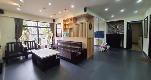 Bán hoặc cho thuê căn hộ 139m2 tầng 16 Tòa 18T2 chung cư The Golden An Khánh, Hoài Đức, Hà Nội.