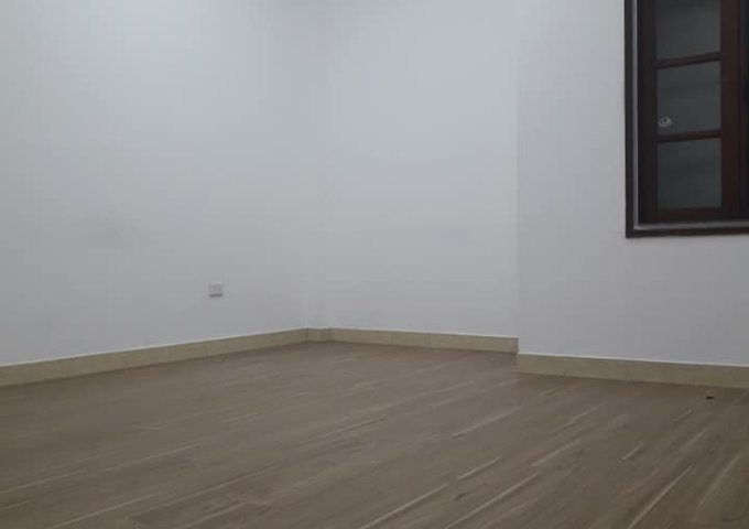 Cho thuê nhà ngõ 36 Hoàng Ngọc Phách, 50m2x4T, vị trí đẹp, khu phân lô, giá 16 tr/th