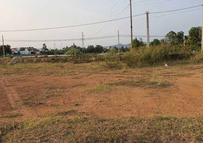Chính chủ bán 3 lô đất liền kề Thị trấn Ngô Mây Huyện Phù Cát Tỉnh Bình Định.
