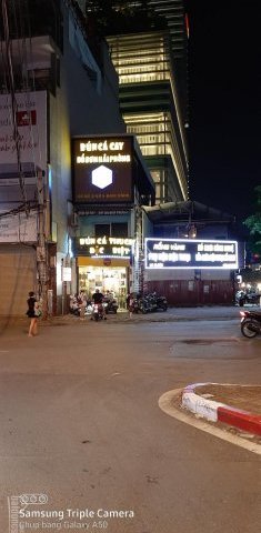 Bán nhà số 4 góc phố Nam Đồng - Xã Đàn, Đống Đa, Hà Nội