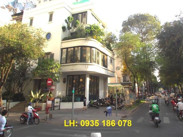 Cho Thuê Nhà 2 Mặt Tiền Quận Tân Phú  - 4.5 x 10.5 -  Tân Sơn Nhì