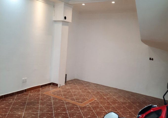 CHÍNH CHỦ CẦN BÁN GẤP NHÀ PHỐ 1 TRỆT 3 LẦU NGAY NGÃ 6 GÒ VẤP