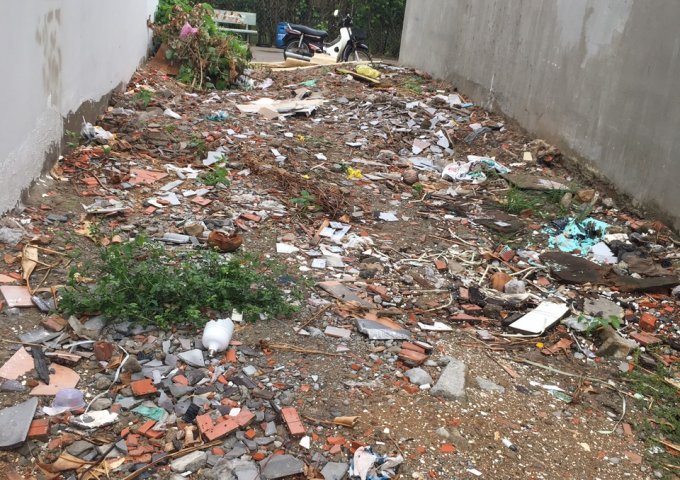 BÁN GẤP LÔ ĐẤT ( 4M X 20M ) VỊ TRÍ ĐẸP GẦN EON TÂN PHÚ. HỂM 123. PHƯỜNG BÌNH HƯNG HÒA, BÌNH TÂN, TPHCM