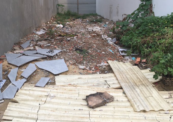 BÁN GẤP LÔ ĐẤT ( 4M X 20M ) VỊ TRÍ ĐẸP GẦN EON TÂN PHÚ. HỂM 123. PHƯỜNG BÌNH HƯNG HÒA, BÌNH TÂN, TPHCM