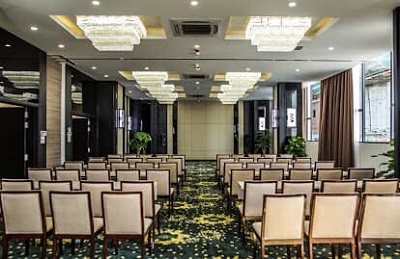 Chính Chủ Bán Khách Sạn 4 sao Volga 21 tầng, ở Bãi Dương, Nha Trang giá 300 tỷ