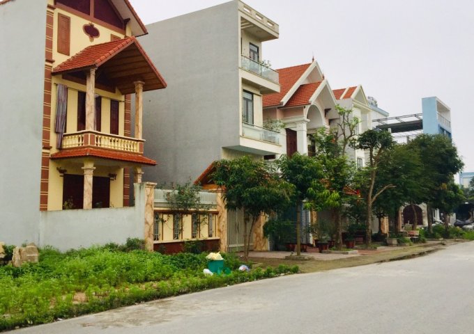 Chính chủ cần bán 2 lô đất  dự án Nam Thăng Long ở  trung tâm thị xã Duy Tiên, tỉnh Hà Nam