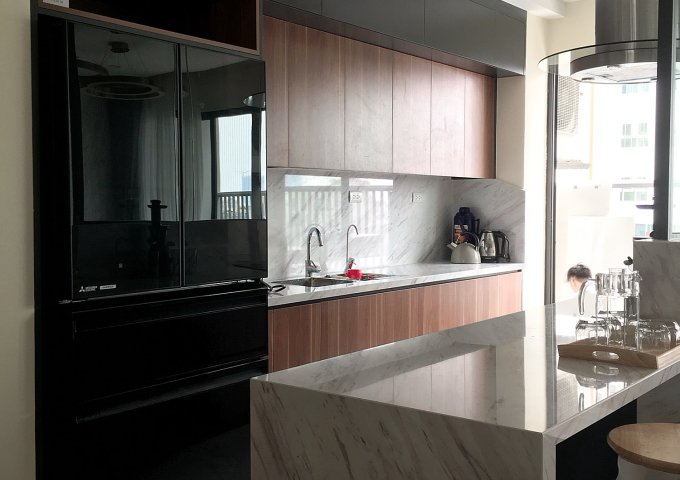 DO NHU CẦU CHUYỂN ĐỊA ĐIỂM CÔNG TÁC GIA ĐÌNH TÔI MUỐN CHUYỂN NHƯỢNG LẠI CĂN HỘ CHUNG CƯ VIỆT ĐỨC COMPLEX 3PN TẠI TẦNG 06 , TÒA NHÀ C 39 LÊ VĂN LƯƠNG, PHƯỜNG NHÂN CHÍNH, THANH XUÂN, HÀ NỘI