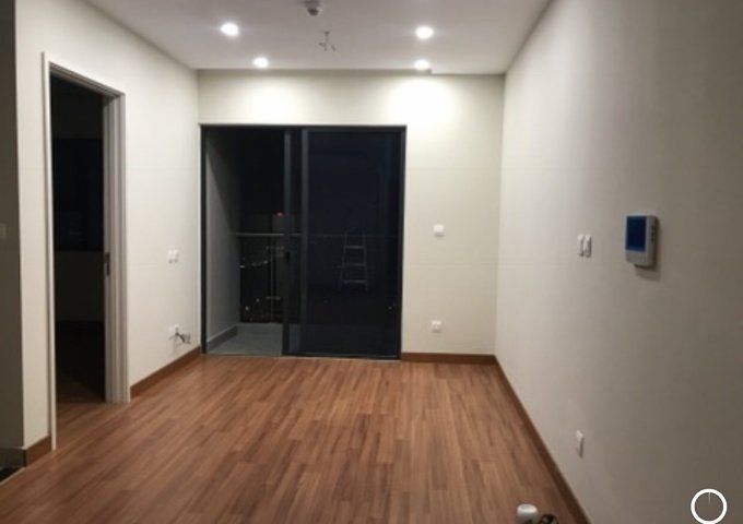 Căn hộ cho thuê tại Gold Season 47 Nguyễn Tuân: 2PN, 60m2 nội thất cơ bản, giá 10tr