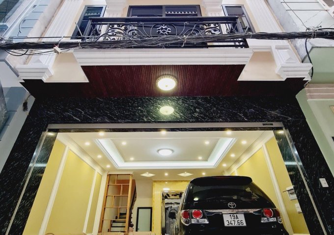 PHÂN LÔ - GẦN PHỐ - NGÕ THÔNG - Ô TÔ ĐỖ CỬA - 7 TẦNG THANG MÁY  LH : 0971260913 – 0982728368