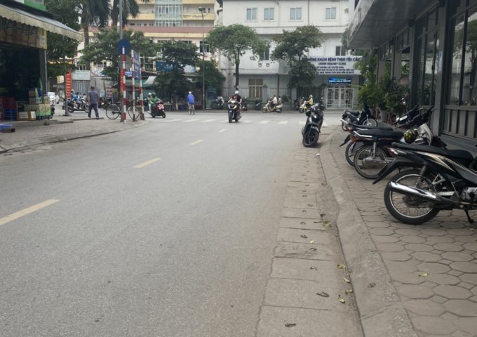 Bán nhà hai tầng số 7 ngách 295 Ngõ Quỳnh, Hai Bà Trưng, Hà Nội nay là Phố Chùa Quỳnh đối diện cổng bệnh viện Thanh Nhàn vào: