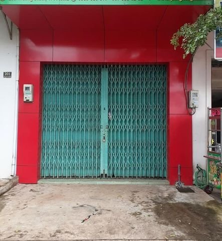 BÁN NHÀ MẶT TIỀN LỚN TẠI 203 TRƯỜNG CHINH ,TP PLEIKU, GIA LAI