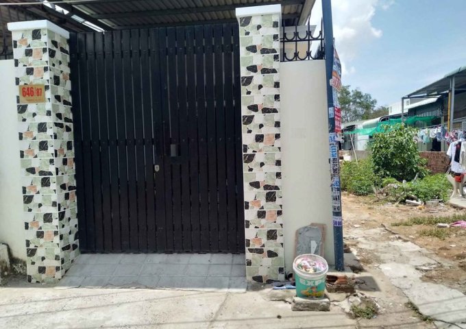 Chính Chủ Bán Đất hẻm 646 đường 30/4 - Phường Rạch Dừa - Thành phố Vũng Tầu - Bà Rịa - Vũng Tàu.