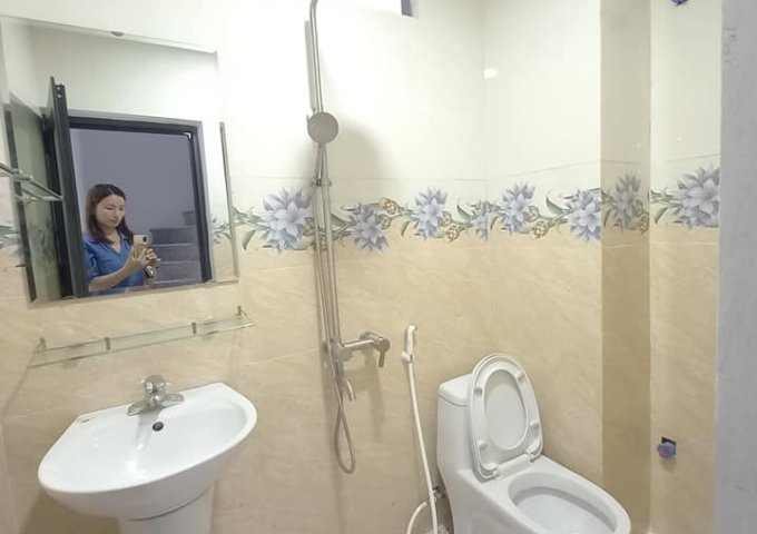 Bán nhà riêng tại ngõ 33 Tả Thanh Oai,Thanh Trì 43m2 x 4T giá 2.4 tỷ