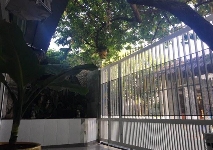 CHÍNH CHỦ BÁN NHÀ CẤP 4 ( XÂY DỰNG KIỂU 2 CĂN NHÀ CẤP 4 ) VÀ 2 DÃY PHÒNG TRỌ - TT TP THỦ ĐỨC.