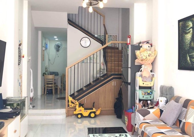 Bán nhà hẻm 120/56 Nguyễn Thiện Thuật, p. Lộc Thọ, tp. Nha Trang.