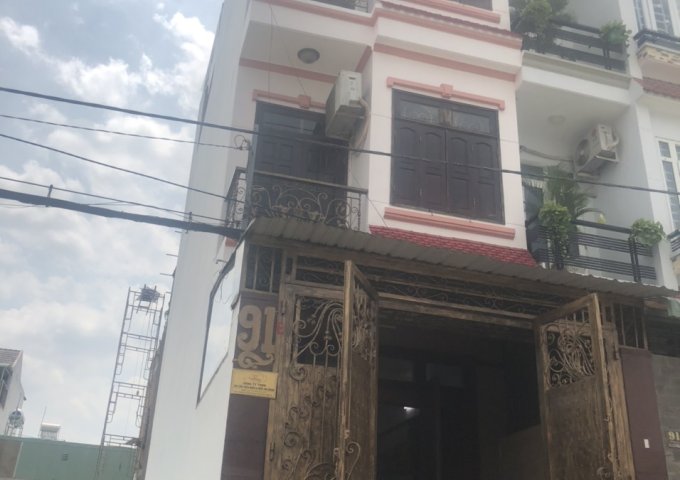 BÁN NHÀ QUẬN 12, MẶT TIỀN ĐƯỜNG THẠCH XUÂN 38, 4X18M, 3 LẦU 5PN, GIÁ CHỈ 5TY700