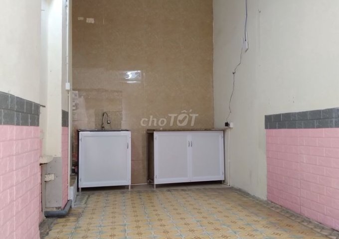 Cho thuê cửa hàng tại số nhà 53, ngõ 896, đường Nguyễn Khoái, phường Thanh Trì, quận Hoàng Mai, Hà Nội.