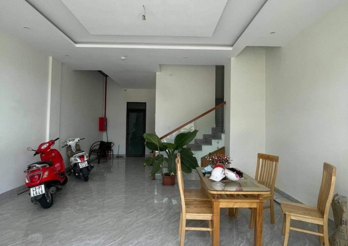 Cho thuê căn hộ studio mặt tiền Khuê Mỹ Đông 7, Ngũ Hành Sơn, ngay  Cầu Tiên Sơn, full nội thất giá rẻ.