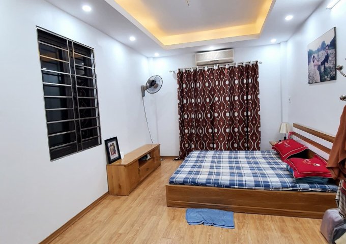 Bán Nhà Cầu Lủ 40m2x5 Tầng, 2 Mặt Thoáng, Gần Phố, Ở Luôn, Chỉ 3.4 Tỷ. 0971813682.